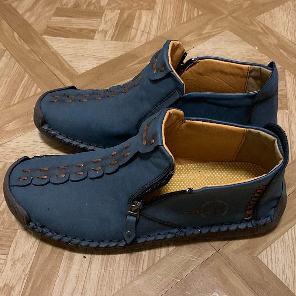 Kaegreel Men's Hand Stitching Leather Non Slip Side Zipper Casual Boots